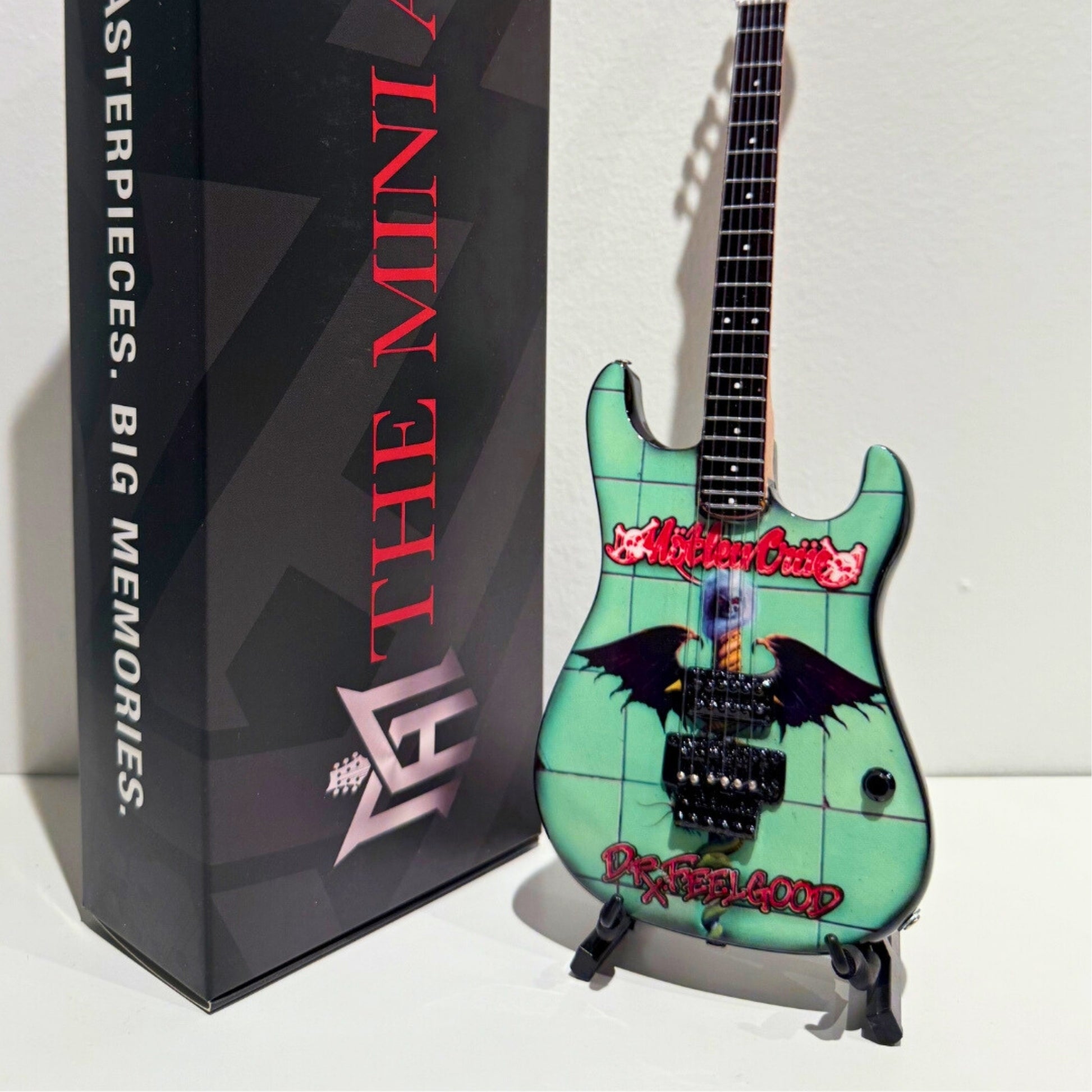 Mötley Crüe "Dr. Feelgood" Mini Axe