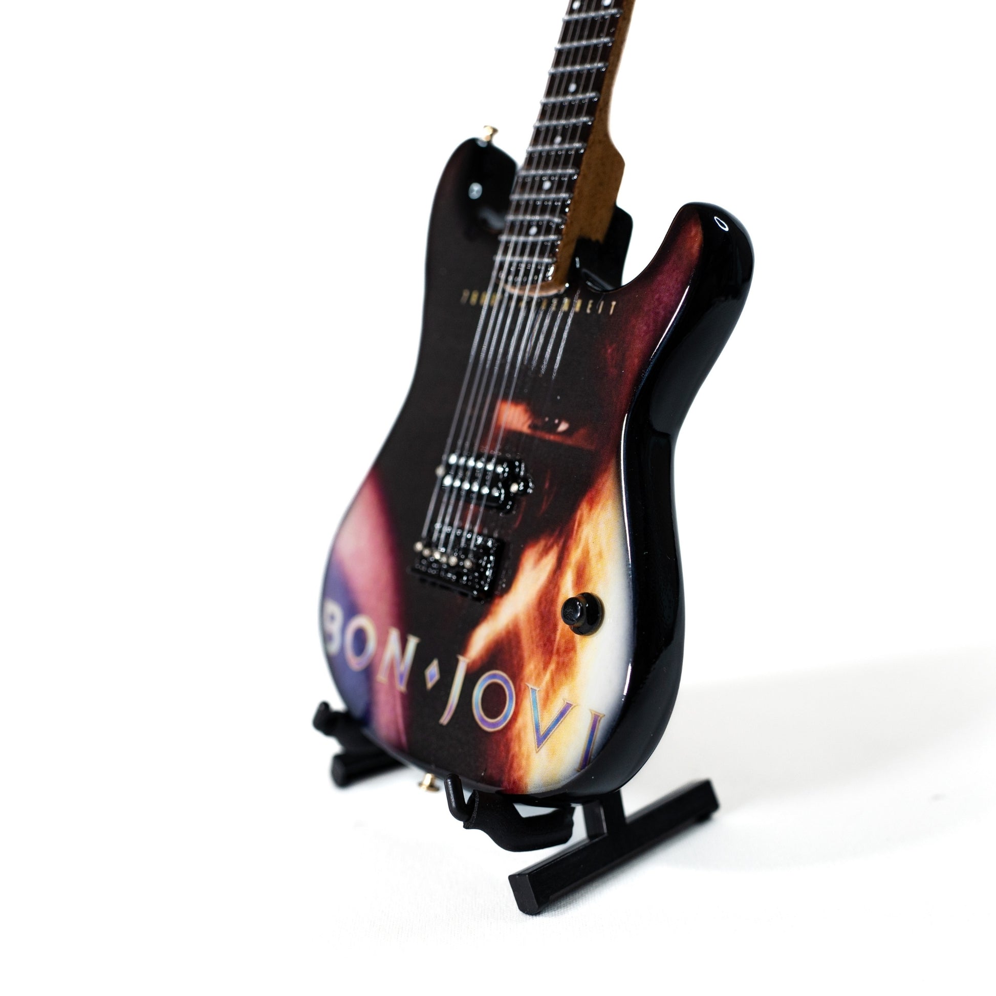 Bon Jovi 7800° Fahrenheit Mini Axe