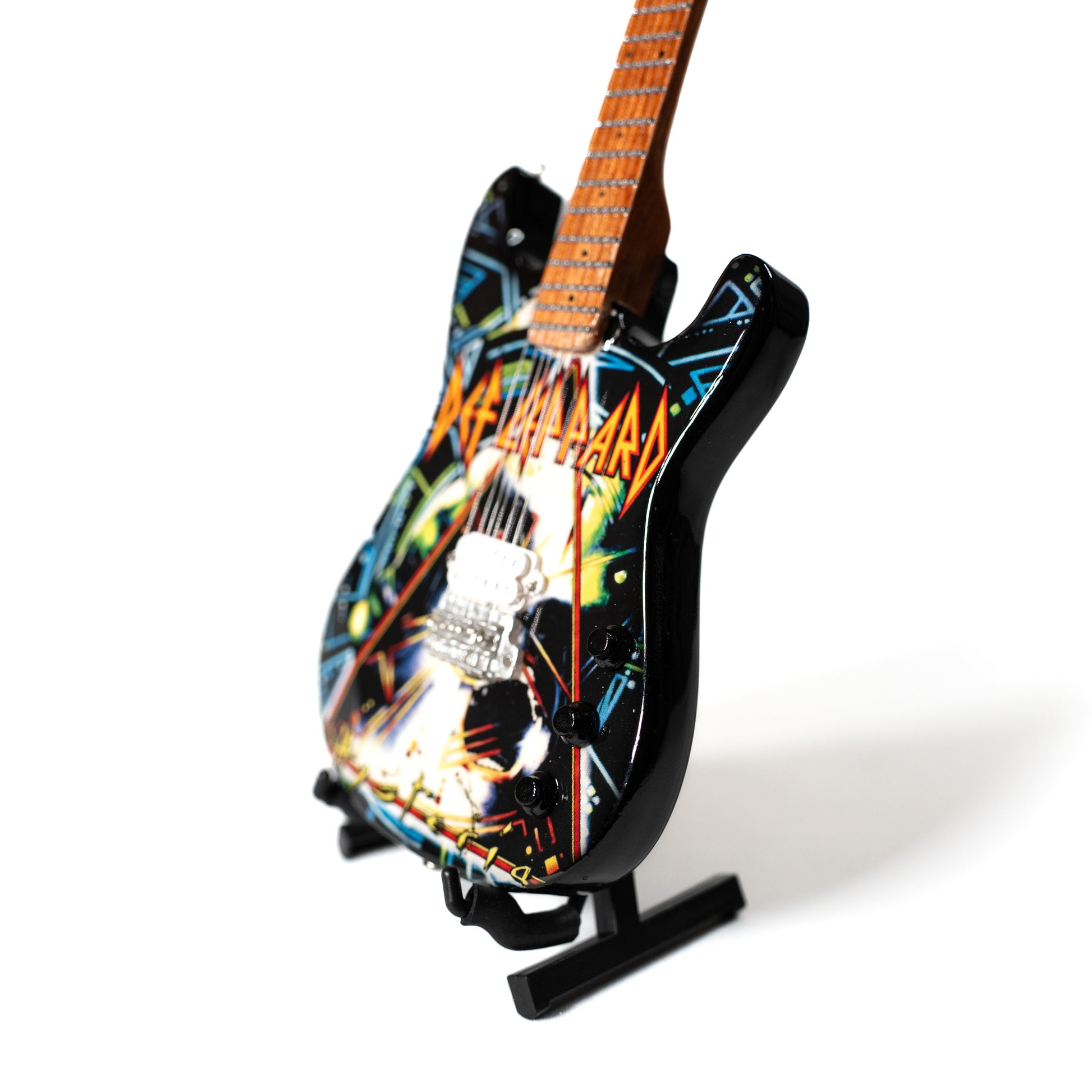 Def Leppard’s “Hysteria” Mini Axe