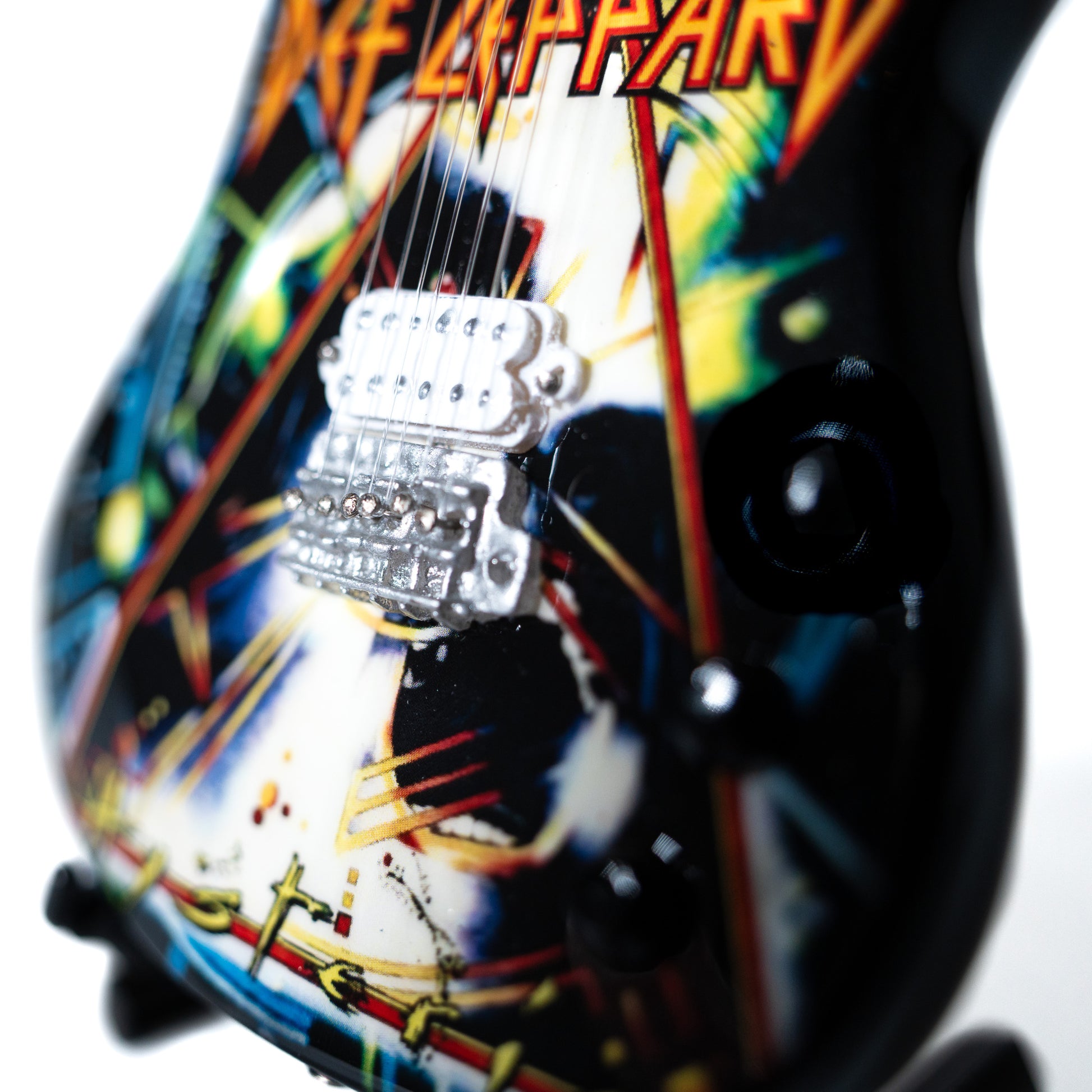 Def Leppard’s “Hysteria” Mini Axe