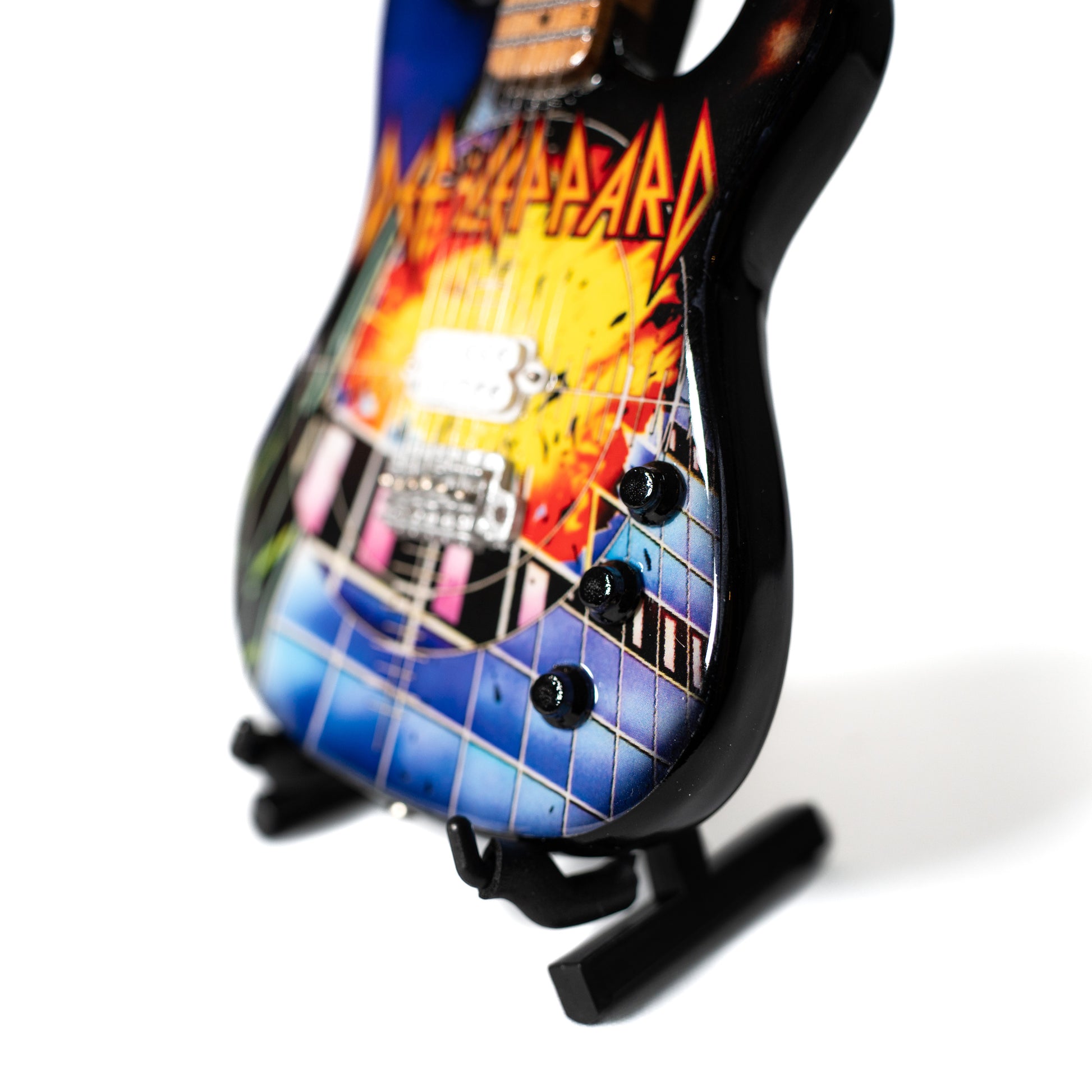 Def Leppard’s “Pyromania” Mini Axe